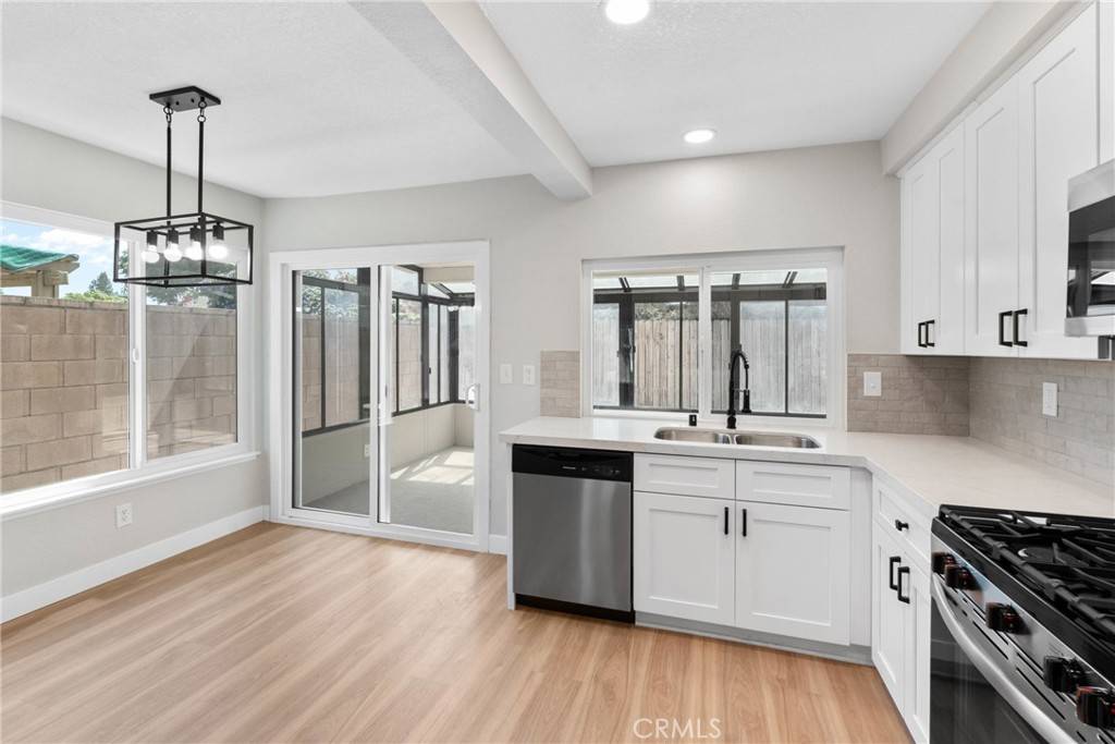 Colton, CA 92324,815 Pepperwood ST