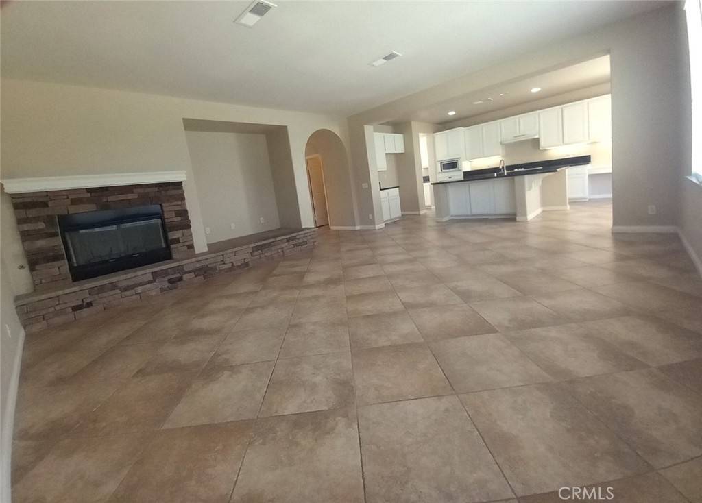 Eastvale, CA 92880,12652 Greenbelt RD