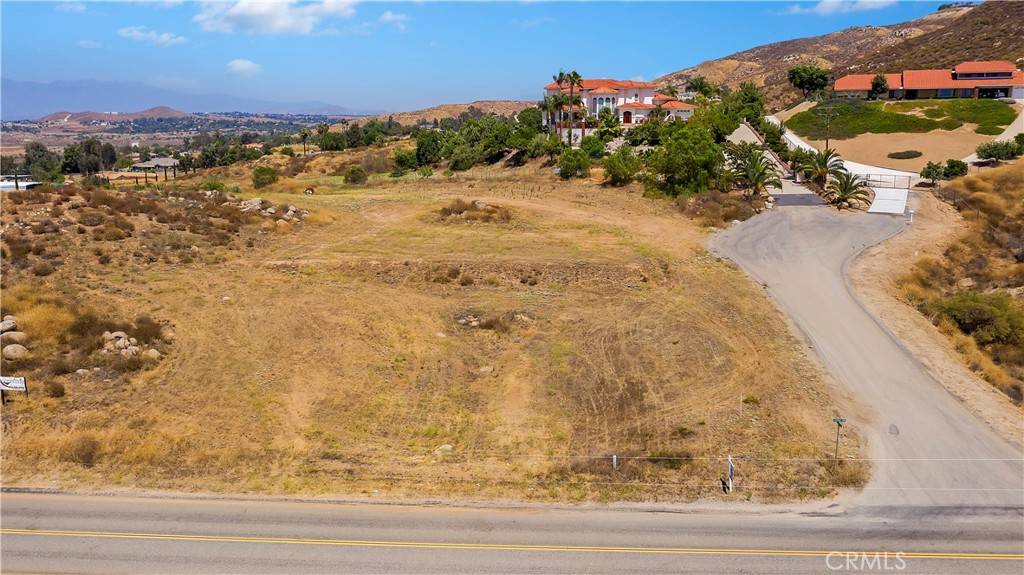 Lake Mathews, CA 92570,15718 Williams CIR