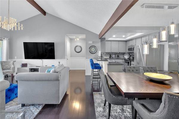 Pomona, CA 91766,44 Carriage WAY #108