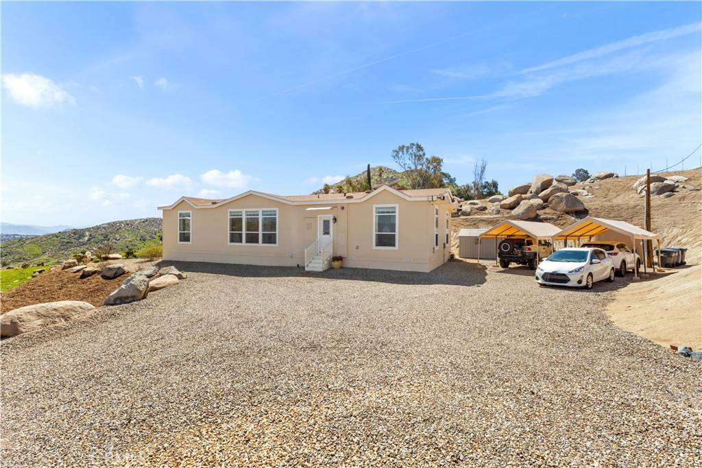 Moreno Valley, CA 92557,9289 Box Springs Mountain RD