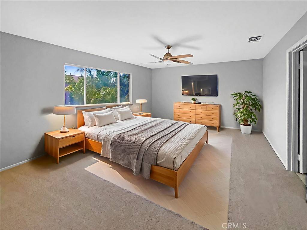 Fontana, CA 92336,7411 Bull Run PL
