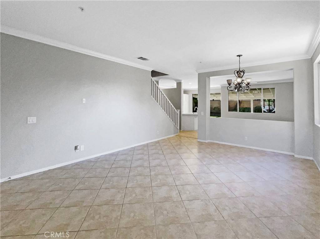 Fontana, CA 92336,7411 Bull Run PL