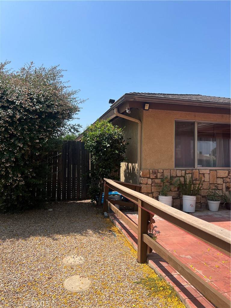 Hemet, CA 92544,45943 Bentley ST