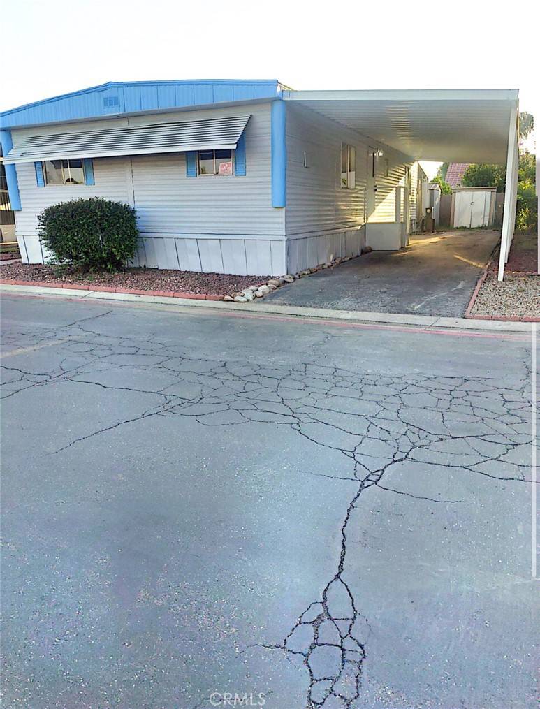 26245 Baseline ST #22, Highland, CA 92346