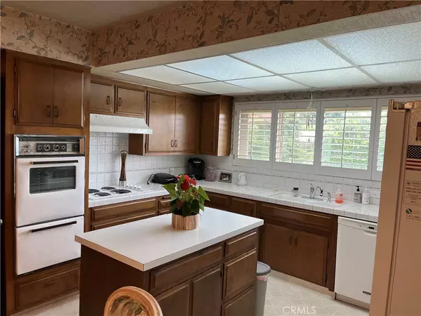 Upland, CA 91784,701 W 24th ST