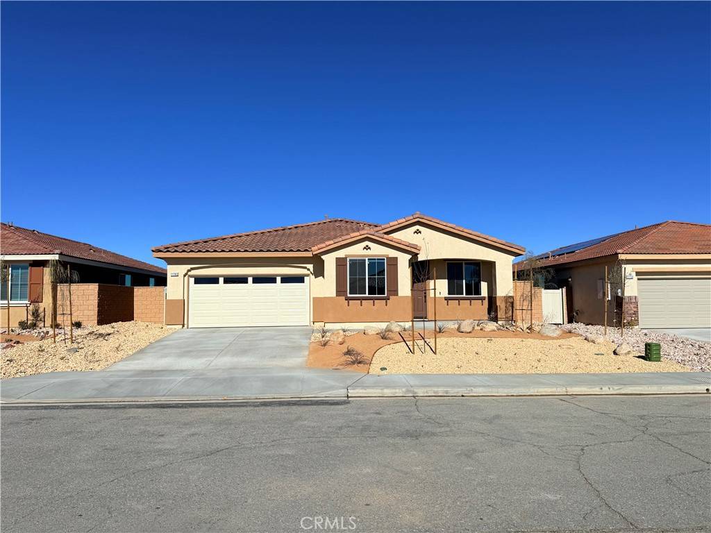 Victorville, CA 92392,11762 Far Hills LN