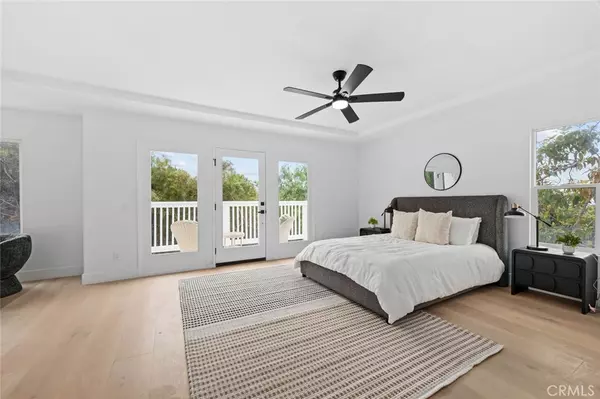 San Diego, CA 92130,4207 Calle Mar De Ballenas