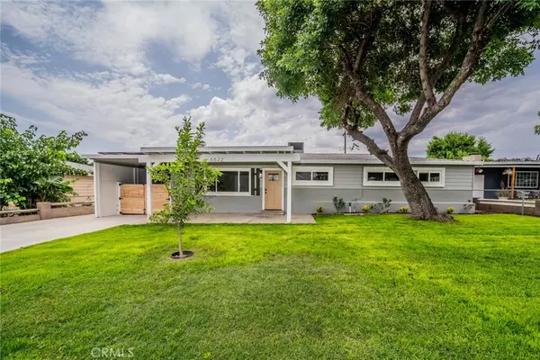 6622 Mitad CT, San Bernardino, CA 92404