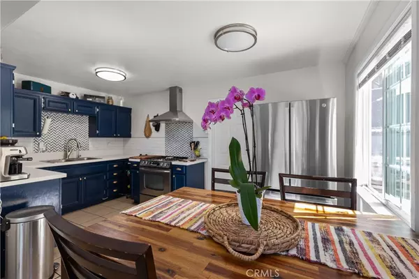 Running Springs, CA 92382,31428 Panorama DR