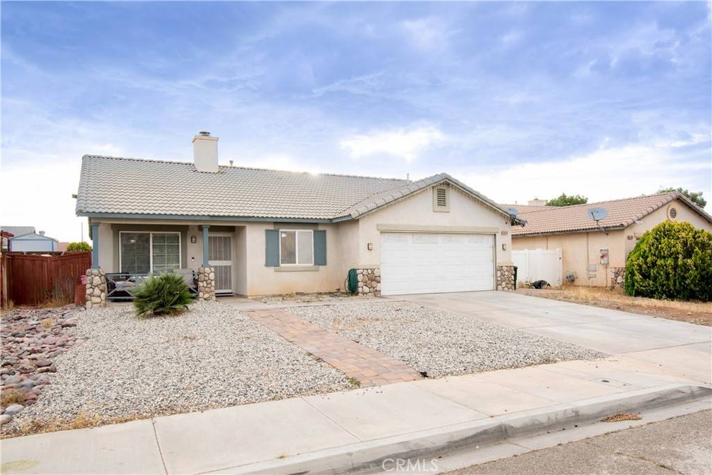 Adelanto, CA 92301,15430 Lassen DR
