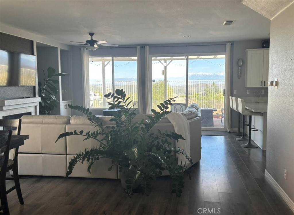 Lake Elsinore, CA 92532,5 Corte Montena