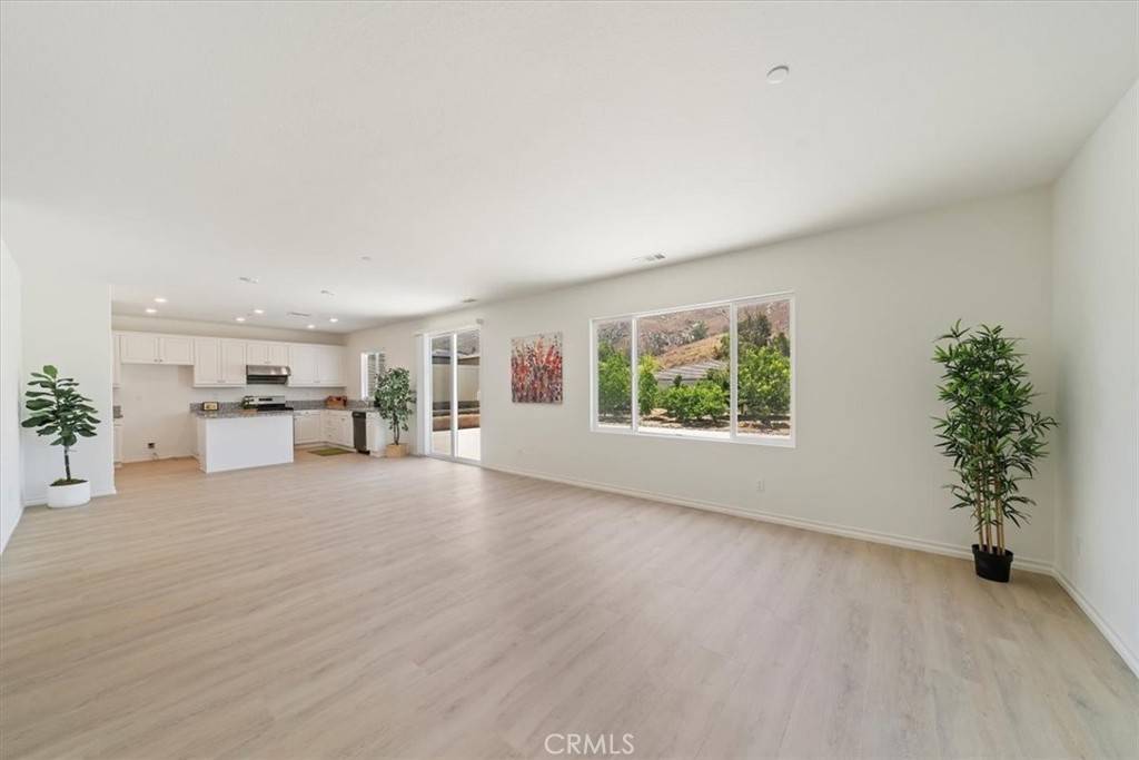 Riverside, CA 92507,20697 Bison Mesa RD