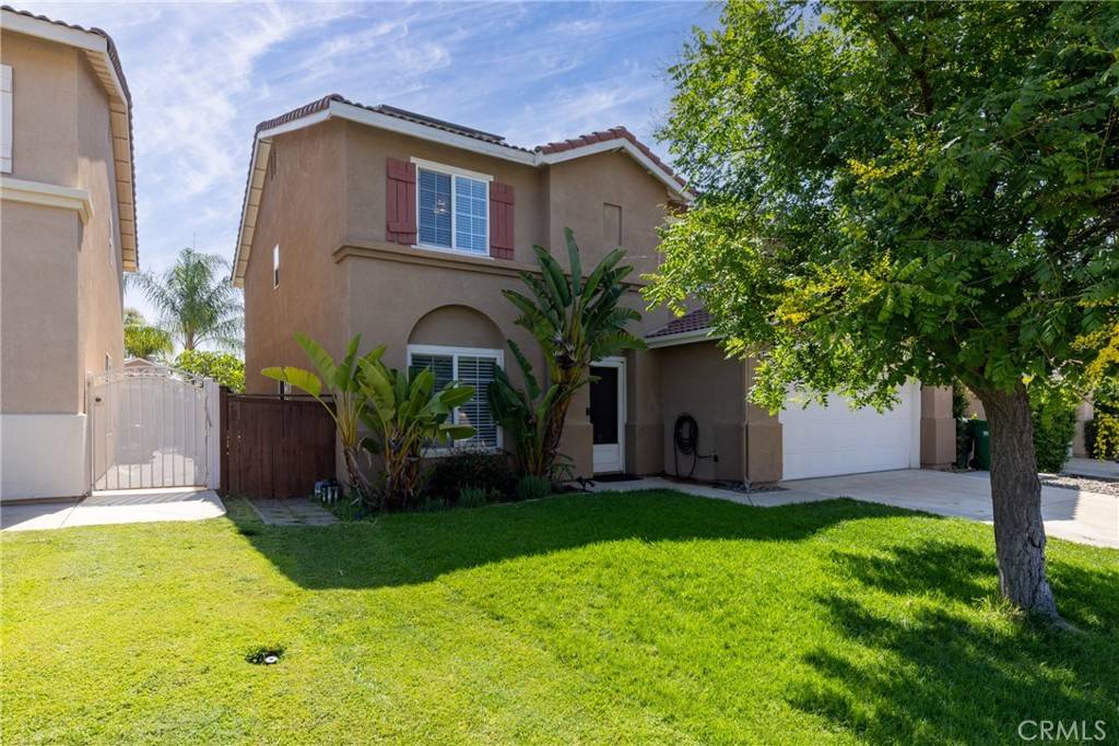 Corona, CA 92883,23306 Daisy Drive