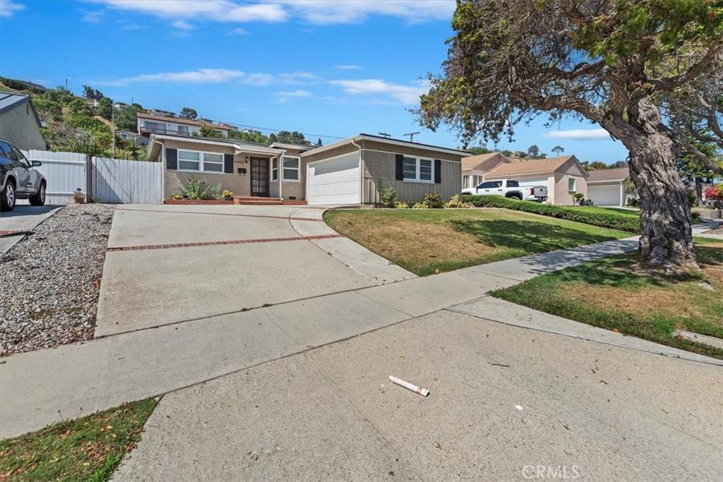 4402 Highgrove AVE, Torrance, CA 90505