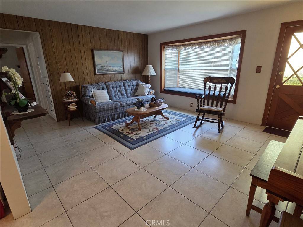 Jurupa Valley, CA 92509,4249 Lindsay ST