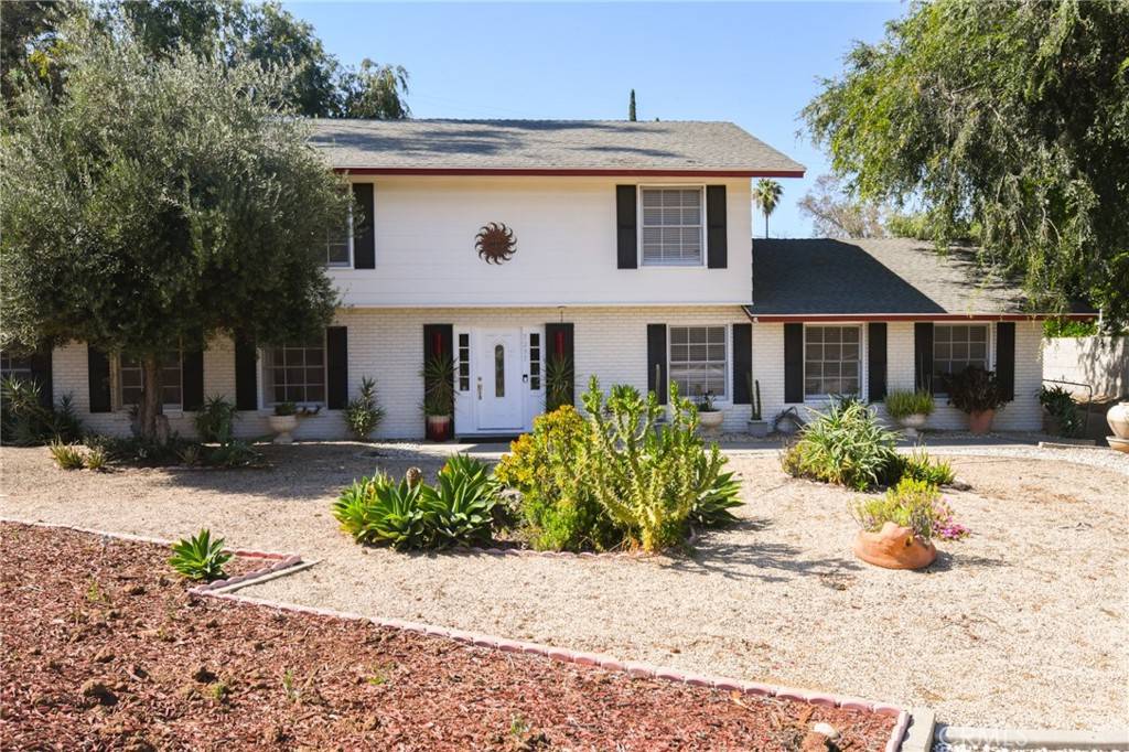 Riverside, CA 92506,5295 Bronson WAY