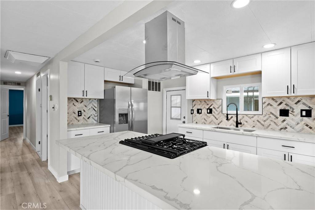 El Cajon, CA 92021,400 Greenfield DR #139