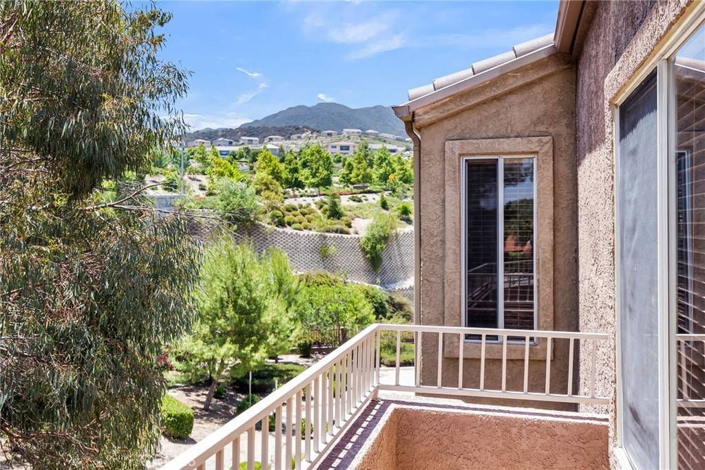 Corona, CA 92882,2275 Del Mar WAY #307