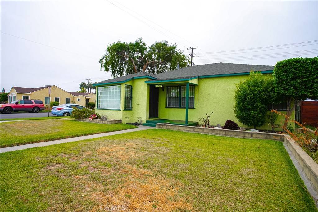 Lynwood, CA 90262,4296 Walnut AVE