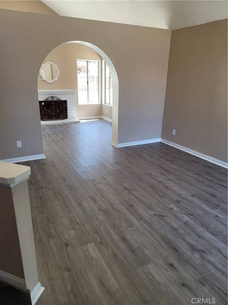 Lake Elsinore, CA 92530,15681 Half Moon DR