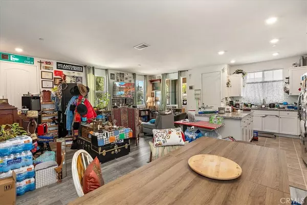 Colton, CA 92324,2144 Lavender LN
