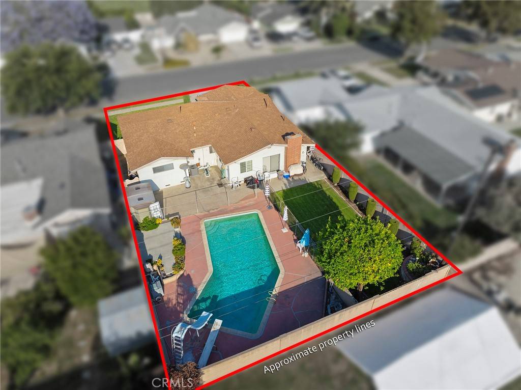 Stanton, CA 90680,10211 Macduff ST