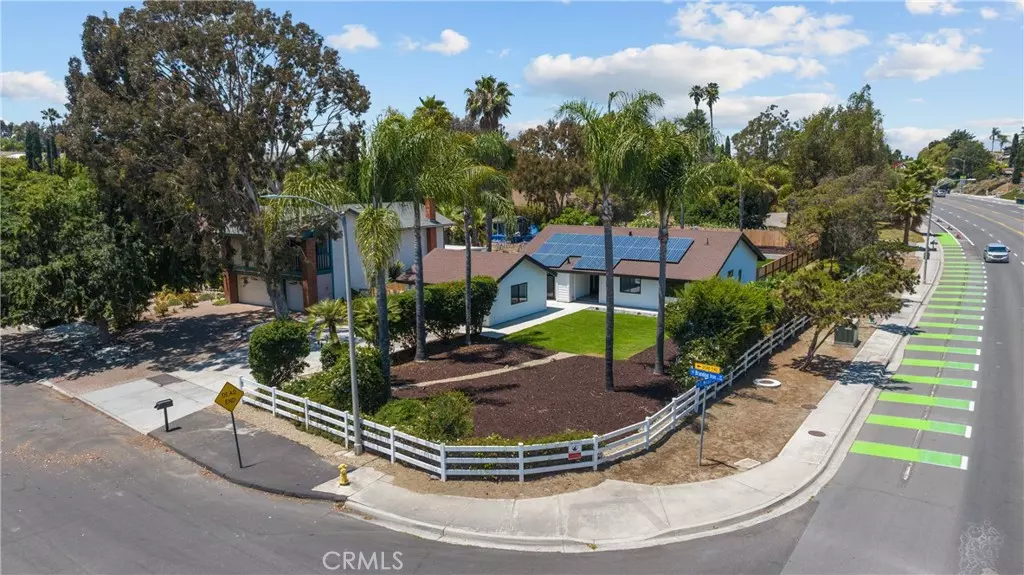 1201 Branding Iron CIR, Vista, CA 92081