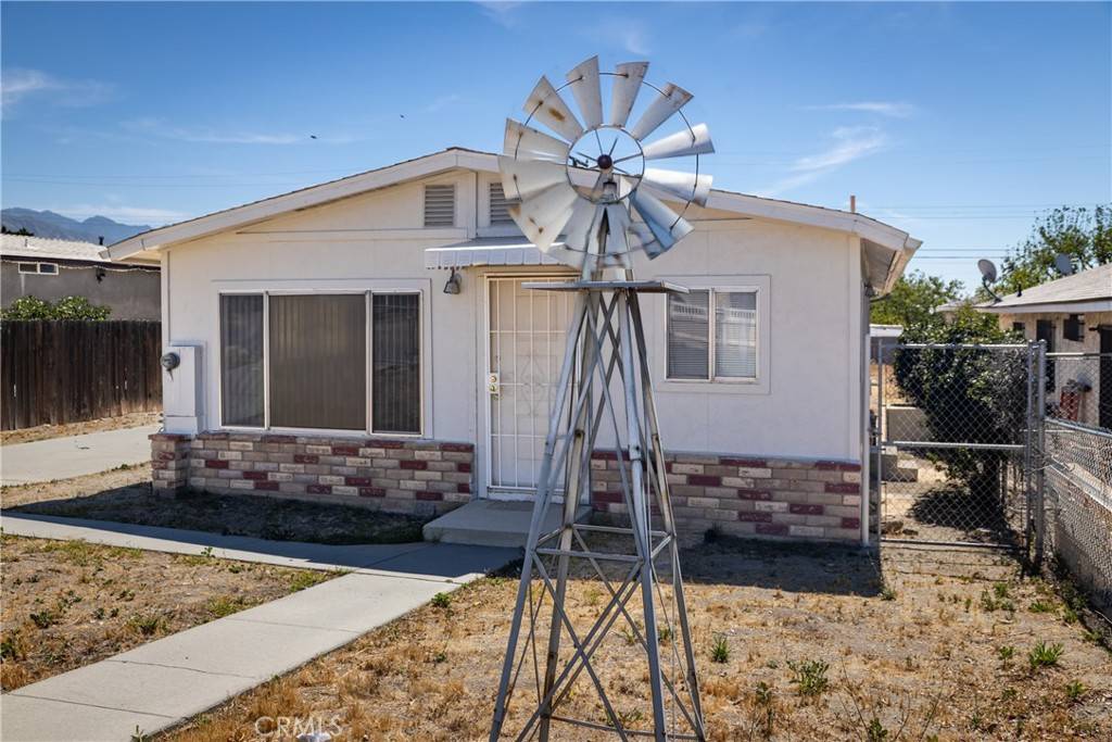 Banning, CA 92220,1322 N Blanchard ST