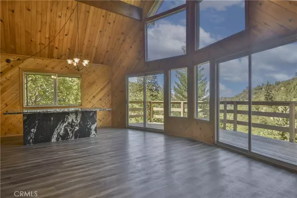 Lake Arrowhead, CA 92352,929 Trinity DR