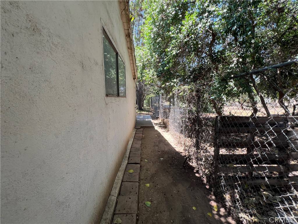 Riverside, CA 92504,8681 California AVE