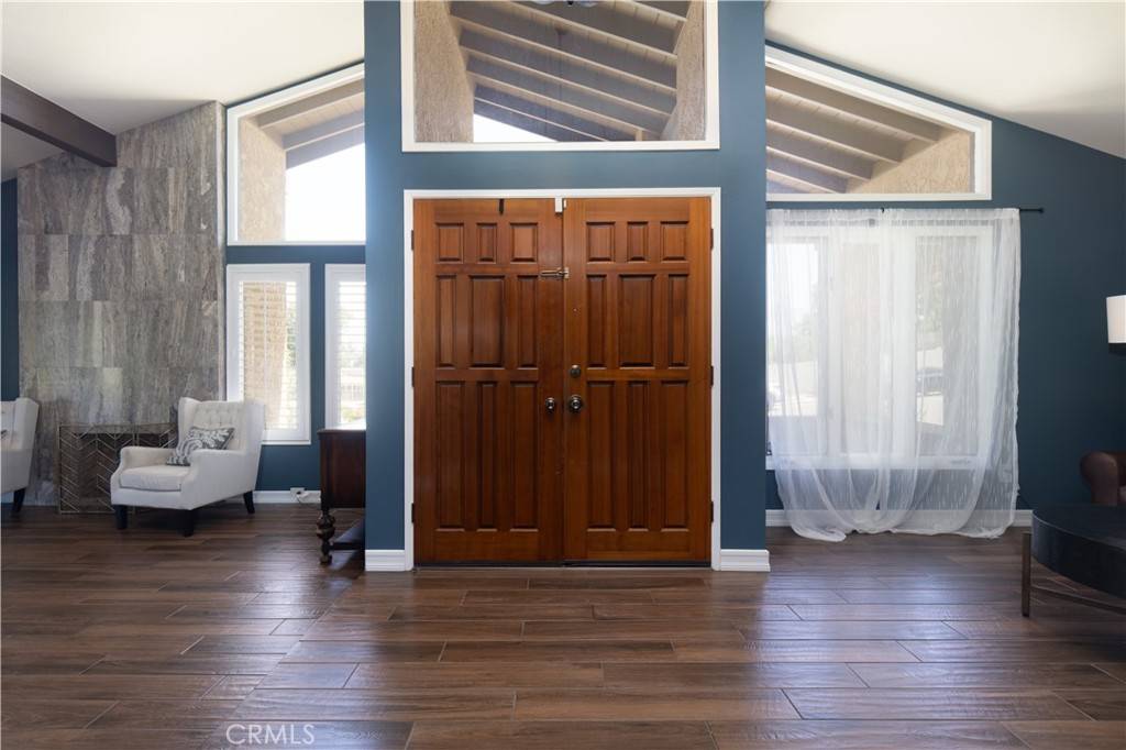 Redlands, CA 92374,712 Buckingham DR