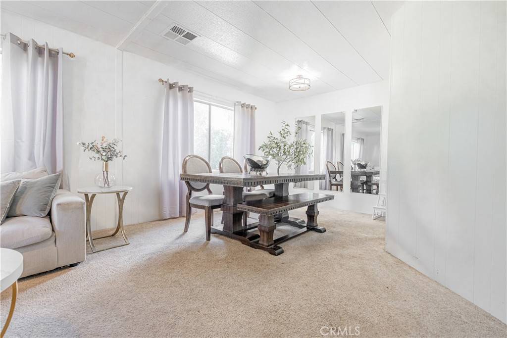 Lake Elsinore, CA 92530,19815 Grand AVE