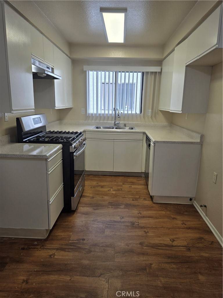 Glendale, CA 91202,618 W Dryden ST #103