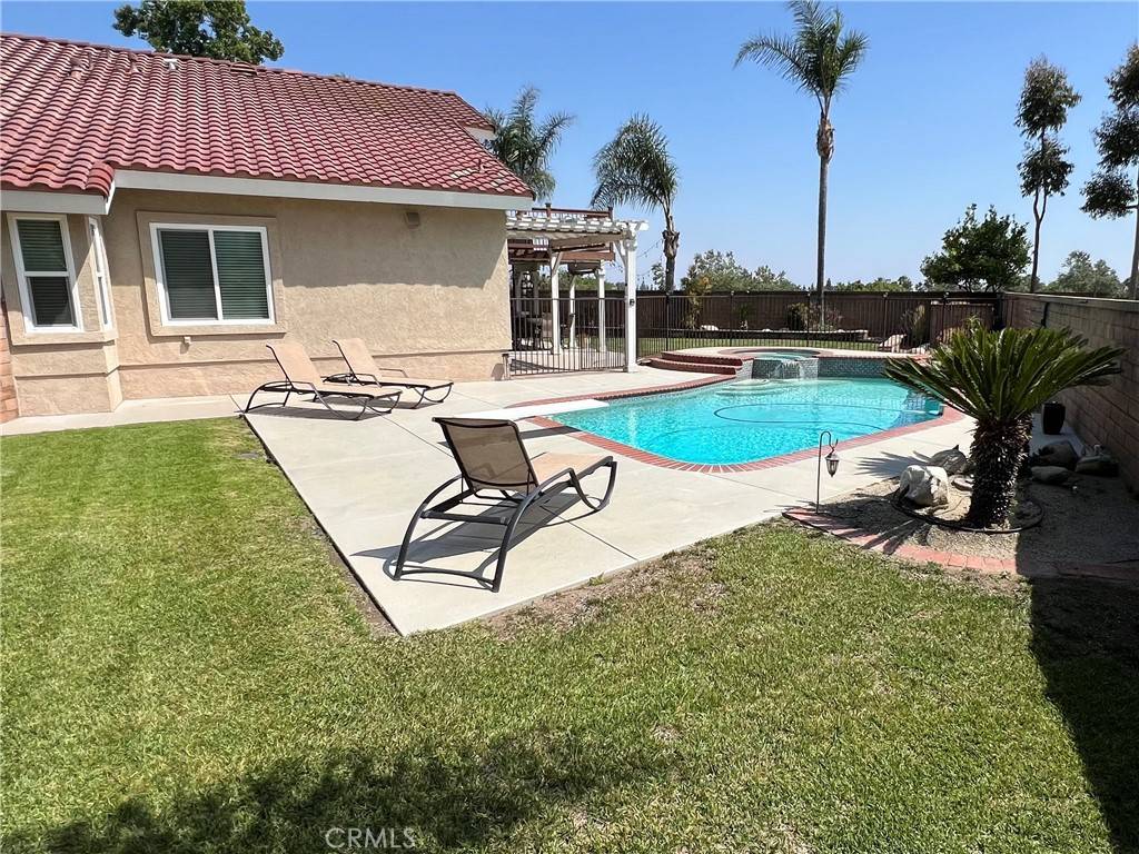 Rancho Cucamonga, CA 91701,11171 Baylor ST