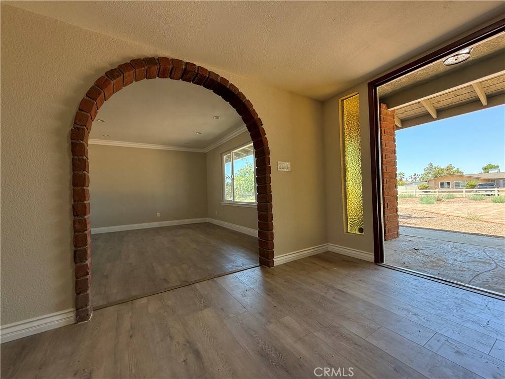 Apple Valley, CA 92308,20219 Osseo RD