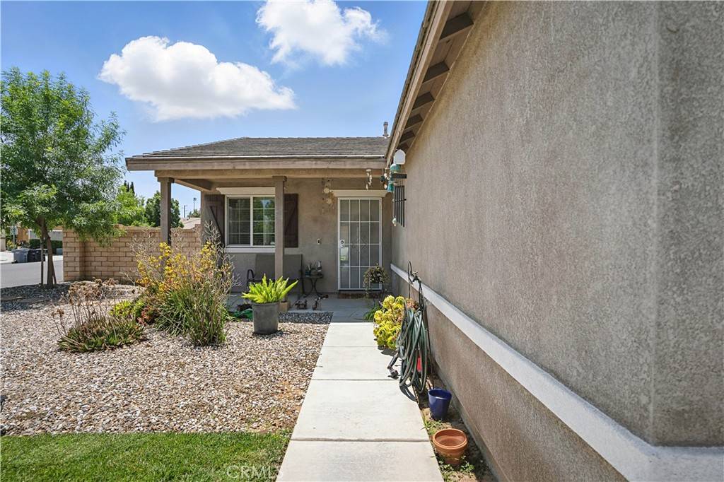 Perris, CA 92571,3746 Hazel DR
