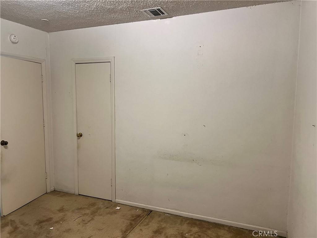 Los Angeles, CA 90066,4227 Neosho AVE