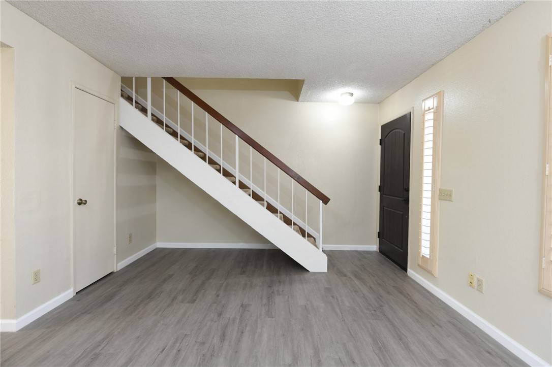 Riverside, CA 92507,1013 W Linden ST #9