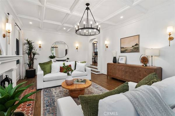 Los Angeles, CA 90048,6373 W 6TH ST