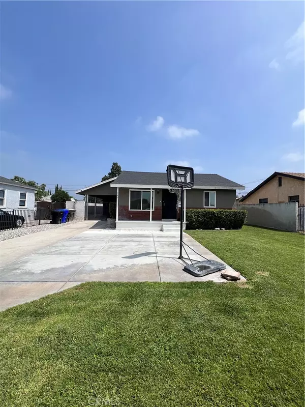 San Bernardino, CA 92404,246 E 27th ST