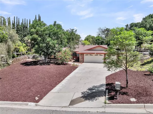 Riverside, CA 92506,1239 Highridge ST