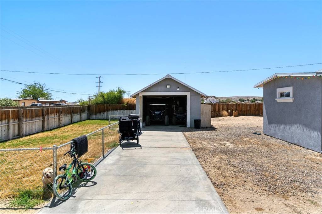 Barstow, CA 92311,29246 Radio RD