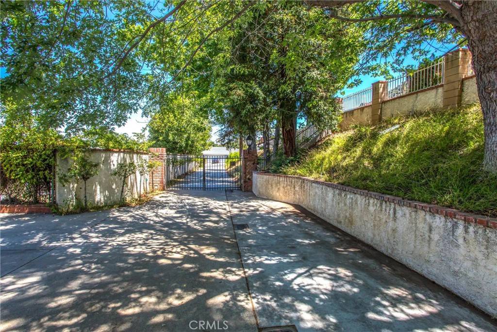 Pomona, CA 91766,1153 Bluegrass PL