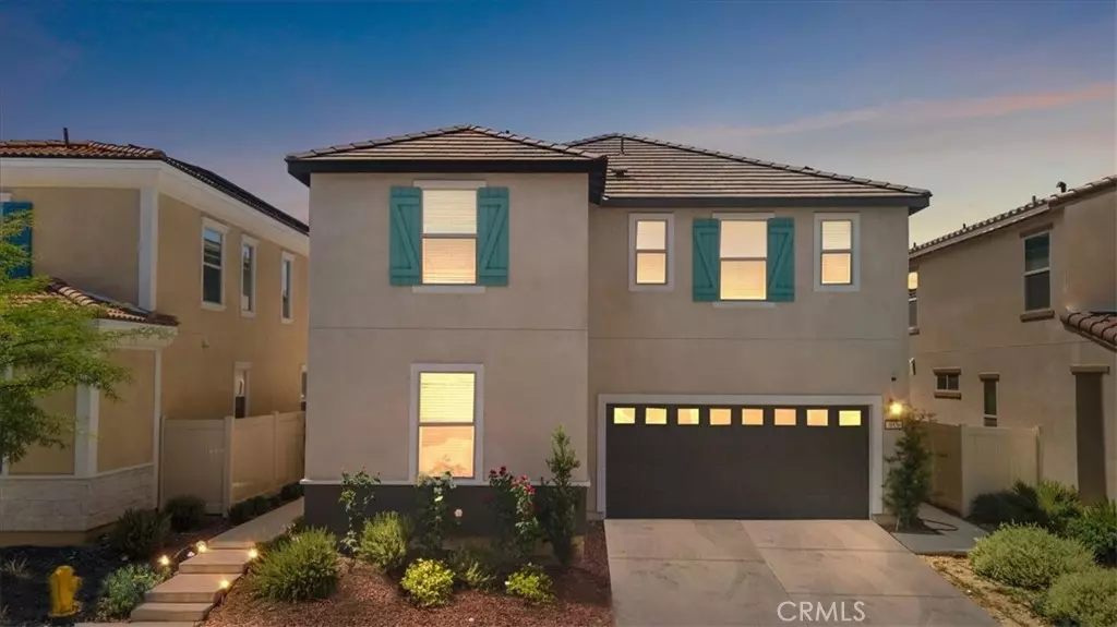 955 W Jasmine WAY, Rialto, CA 92376