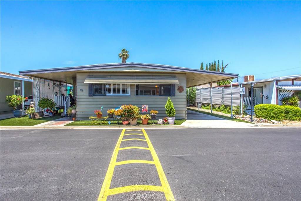 La Verne, CA 91750,2755 Arrow HWY #95