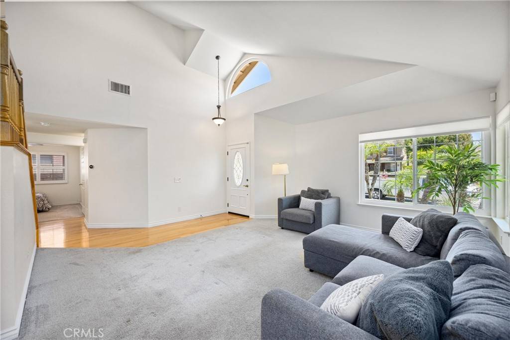 Riverside, CA 92508,19177 White Dove LN