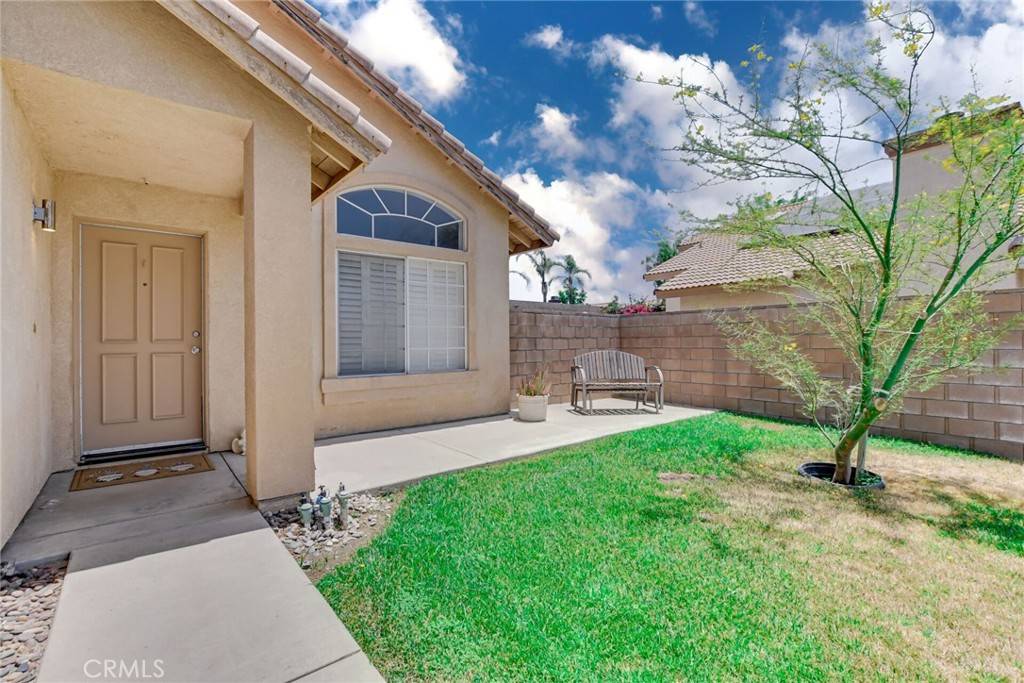 San Bernardino, CA 92407,5575 Osborne CT