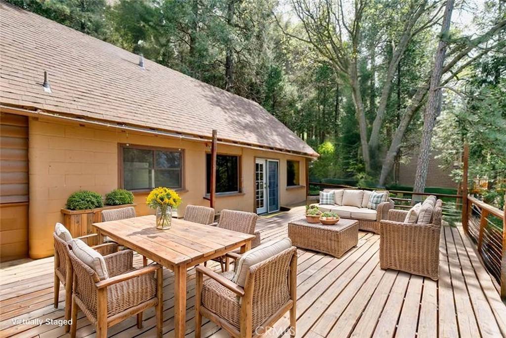 24938 Highland DR, Crestline, CA 92325