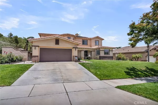 Corona, CA 92883,1775 Honors LN